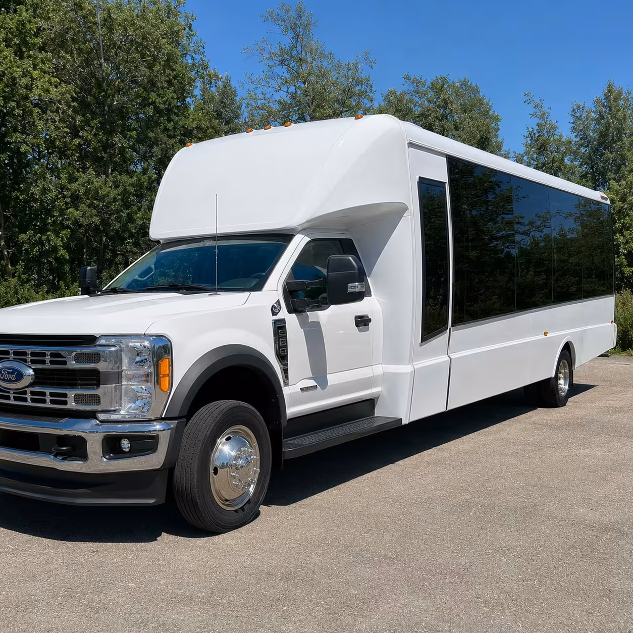 20 passenger minibus