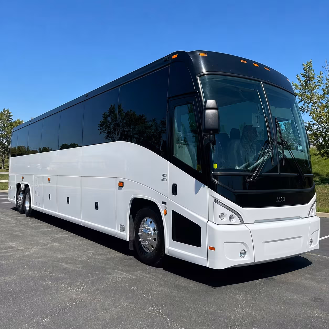 compare airport transportation options in long beach and beyond