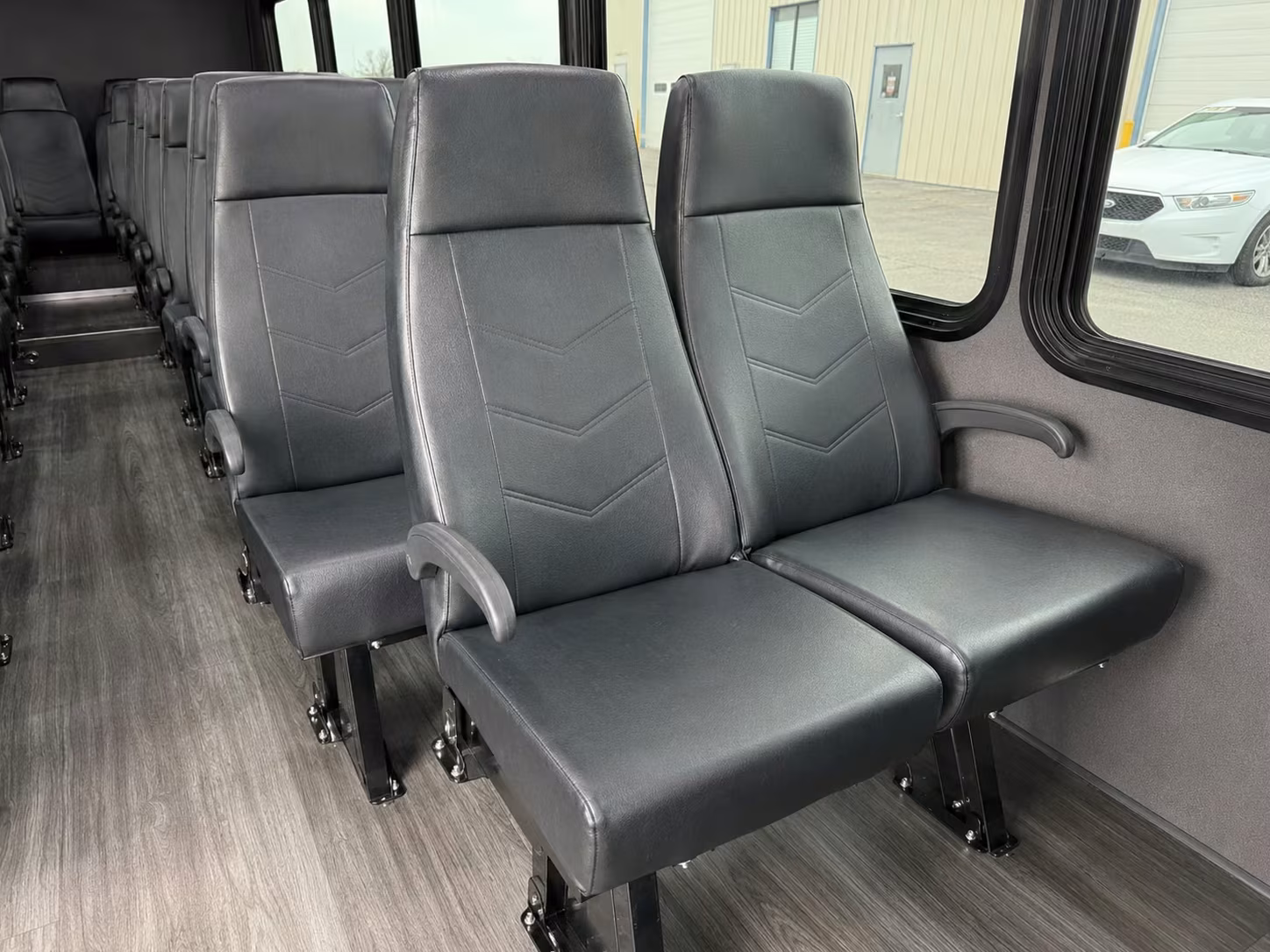 event transportation bus rentals in long beach