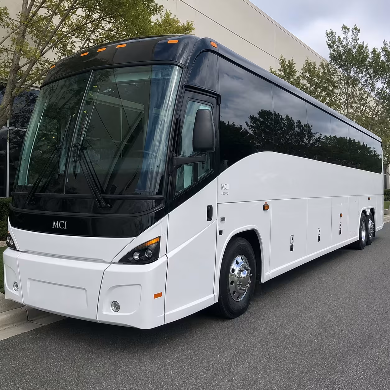 federal agency shuttle buses between long beach and downtown la