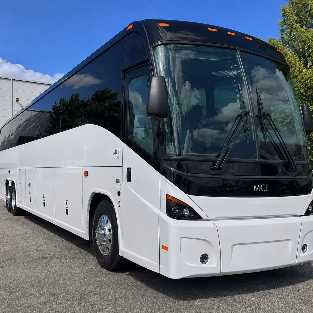 long beach convention center and downtown corporate transportation