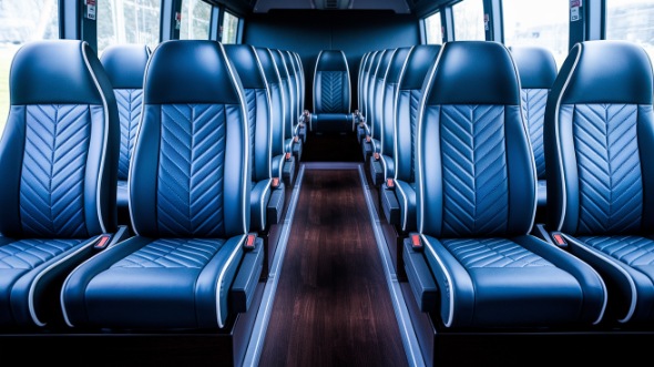 long beach 28 passenger minibus rental
